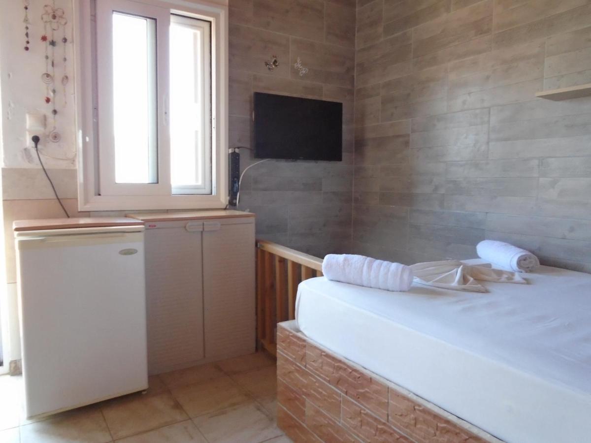Orfeas Rooms Vasilikí Exterior foto